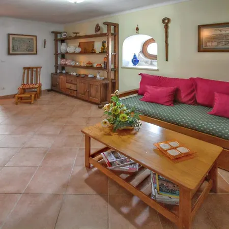 Cosy House Near With Shared Swimming Pool * Porto de Mós